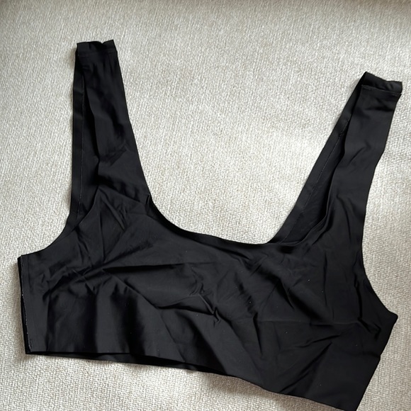 Out from under sports bra - Picture 1 of 1